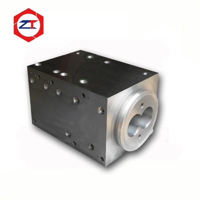 80mm Clamp Connection Twin Screw Extruder Parts 68mm Center Distance Stainess Steel Pelletizer Screw And Barrel